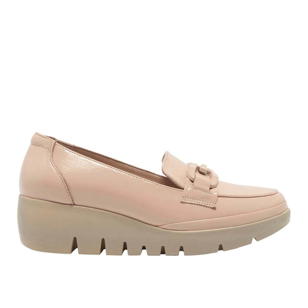 Carl Scarpa Forza Blush Leather Wedge Loafers